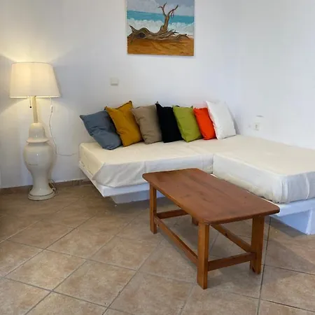 Agrabely Kır Evi Galanado
